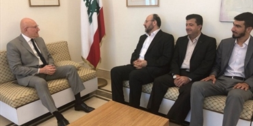 "حماس" تبحث مع سلام أوضاع اللاجئين في لبنان