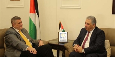 «دبور» يبحث مع «كوبيش» الوضع الفلسطيني