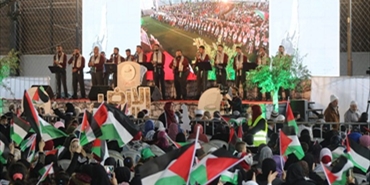 مهرجان "الأرض والعودة" في صيدا بمشاركة أكثر من 3 ألاف فلسطيني.. تثبيت للهوية وتمسك بالحقوق الفلسطينية