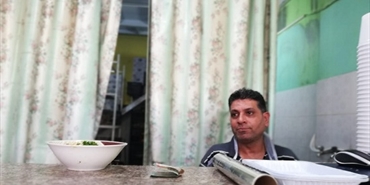 قصة نجاح إسمها عمره الزعل لابن مدينة عكا اللاجئ الفلسطيني علي غزال