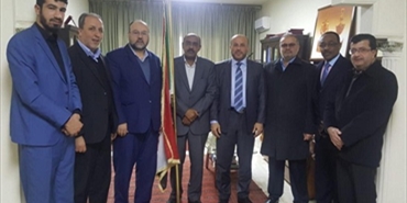 حماس تلتقي السفير السوداني في بيروت وتطلعه على آخر تطورات القضية الفلسطينية