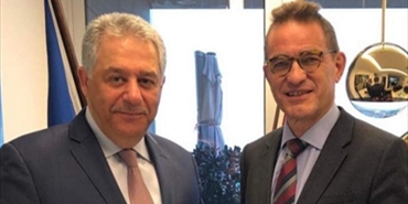 السفير الفلسطيني يلتقي السفير الالماني ويبحثان القضية الفلسطينية