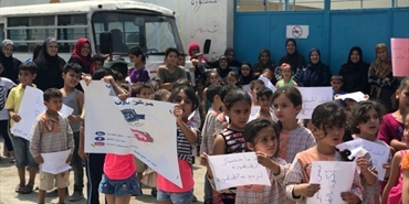 وقفة احتجاجية في "المعشوق" رفضاً لإغلاق مدرسة الطنطورة