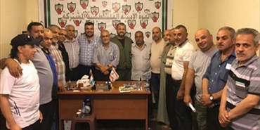 الفصائل تستقبل وفداً من "رابطة الحولة" في مقر الأمنية في "البداوي"
