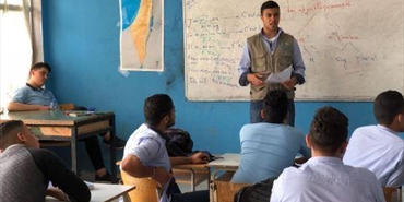الرابطة الإسلامية لطلبة فلسطين تحي ذكرى نكبة فلسطين في مدارس مخيم البص