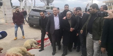 وفد حركة حماس يزور السيد نزيه البقاعي في بلدة سعدنايل البقاعية