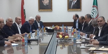 اجتماع أخوي بين فتح وحماس برعاية بري أكد التمسك بالحوار وعدم نقل الخلافات إلى الساحة الفلسطينية في لبنان