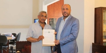 «حماس» تلتقي النائب «أسامة سعد» وتسلمه رسالة من «هنية» حول صفقة القرن وموضوع «الضم»