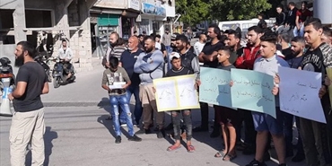 اعتصام في مخيم الرشيدية ضد استخدام السلاح العشوائي