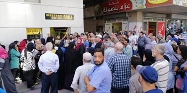 53 ألف فلسطيني تحرمهم الأونروا من «عطاياها» وتَمتهِن كرامتهم