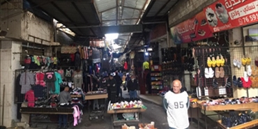 عائلات كثيرة في مخيم عين الحلوة للاجئين الفلسطينيين عاجزة عن توفير إفطار رمضان