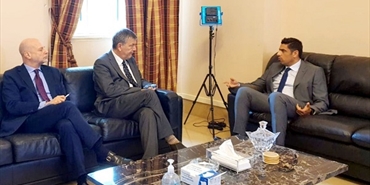 الحسن ولازاريني بحثا أوضاع اللاجئين الفلسطينين والاونروا