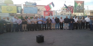 المخيمات الفلسطينية في لبنان تتضامن مع الأسرى بالإضراب عن الطعام