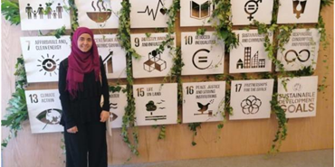 «آية يوسف».. لاجئة فلسطينية في لبنان مرشحة لجائزة أكثر طالب نفوذاً في العالم