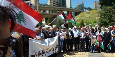 احتجاج عمالي يتسبب بفقدان عشرات العمال الفلسطينيين وظائفهم بلبنان