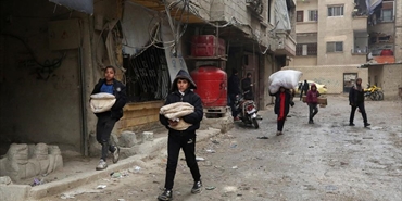 اللاجئون الفلسطينيون في سوريا يعيشون أزمات اقتصادية واجتماعية مركبة