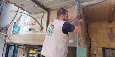 العمل الجماهيري يواصل حملته الإغاثية والخدماتية في المخيمات الفلسطينية