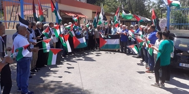 اعتصام أمام مركز «سبلين» صيدا طالب برفع العلم الفلسطيني على مراكز «الأونروا»