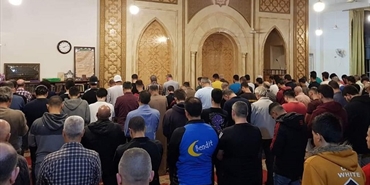 المساجد في المخيمات الفلسطينية في لبنان تحيي العشر الأواخر من رمضان