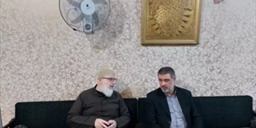 العينا يزور خطاب في مكتبه: المخيمات حصن منيع لأي أفكار تهدف لتخريب المجتمع الفلسطيني