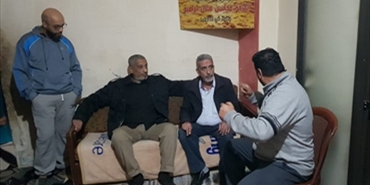 حماس تتابع باهتمام موضوع ترميم منازل أهالي عرب غوير في مخيم عين الحلوة مع وكالة الأونروا