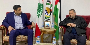 العاروري يناقش مع رئيس لجنة الحوار اللبناني الفلسطيني أوضاع اللاجئين