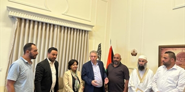 لجنة اهالي ضحايا ومفقودي مركب الموت تزور السفير اشرف دبور واللواء منذر حمزة