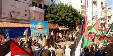 المخيمات الفلسطينية في لبنان تنتفض نصرة لجنين والضفة الغربية