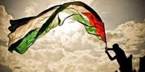 في الذكرى السبعينية للنكبة ويوم الأرض منتدى أدبي وفني في الكويت وشعراء ينشدون إبداعاً للوطن