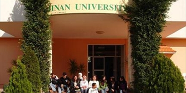 وقفة تضامنية مع القدس في جامعة ’’الجنان’’ في صيدا