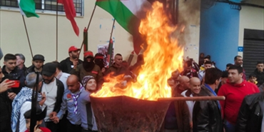 مسيرة كشفية للديمقراطية في نهر البارد