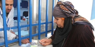 الأونروا تتعاقد مع عدد من الصيدليات لتأمين أدوية الأمراض المستعصية