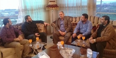 حزب الله يزور حركة حماس ويعزي بشهداء الأنفاق
