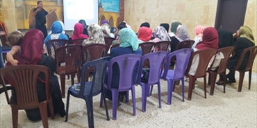 ثابت تقدم محاضرة تثقيفية في مخيم برج البراجنة