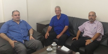 حماس تلتقي الجبهة الشعبية لتحرير فلسطين وتبحثان الأوضاع الأمنية في مخيم عين الحلوة