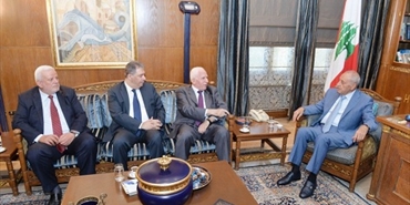 الأحمد وبري يبحثان سبل مواجهة قرار ترامب