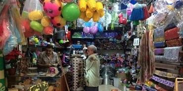 سوق عين الحلوة يفتح من جديد