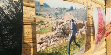 "أحفاد حنظلة" يغيّروا صورة "عين الحلوة" عبر "أزقة"