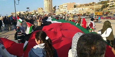 وقفة تضامنية نصرة للقدس بدعوة من اللقاء التشاوري في مدينة صيدا