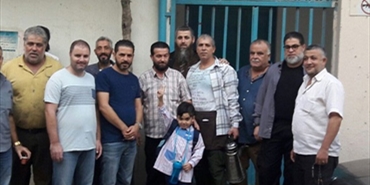 المتضررون من حوادث عين الحلوة أغلقوا مكتبي الاونروا في صيدا