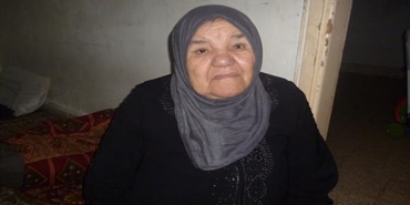 خديجة لاجئة فلسطينية في مخيم برج البراجنة.. ما زالت تحتفظ بأوراق بيتها في فلسطين
