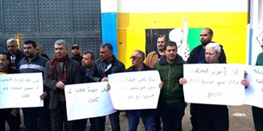 المتضررون في حي الطيرة يهددون بالتصعيد حتى تحقيق مطالبهم