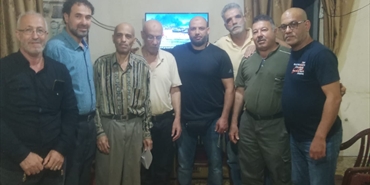 جماهيري حماس في لبنان يجول مهنئا بعيد الأضحى