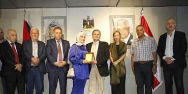 البزري يطالب بإنصاف الأطباء الفلسطينيين