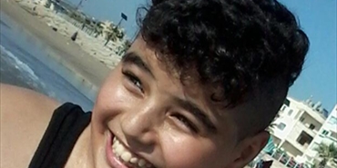 وفاة الطفل الفلسطيني محمود الهندي متأثرا بجراحه ومطالبة بتوقيف السائق الهارب