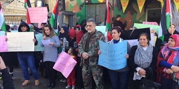 اعتصام «النسائية الديمقراطية الفلسطينية» دعماً للقوّة الأمنية في عين الحلوة