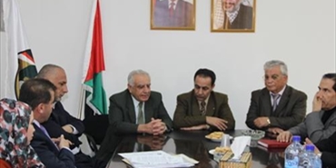 جامعة القدس المفتوحة تعلن كفالتها لــ20 أسرة فلسطينية محتاجة في لبنان
