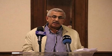 أسامة سعد وفتحي أبو العردات يؤكدان أهمية الأمن في عين الحلوة