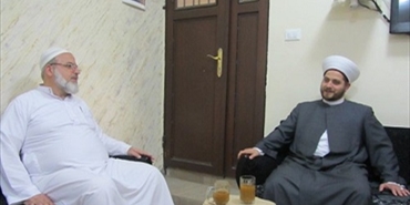الشيخ جمال خطاب يلتقي مفتي صور الشيخ مدرار حبال