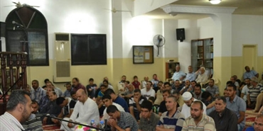 سهرة تعبدية في مسجد البص بدعوة من حركة حماس